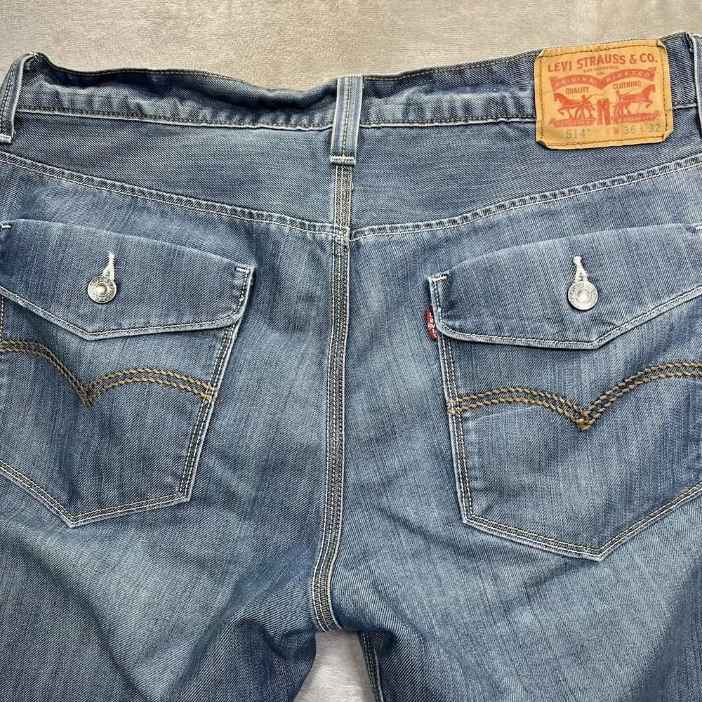 Levis 514 Straight Jeans Mens 36x32 Blue Flap Pocket Medium Wash Denim